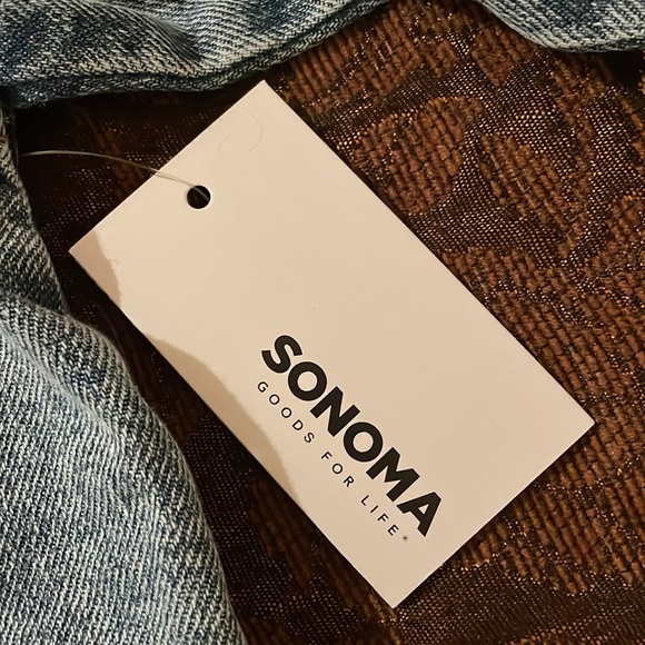 Disney Princess’s Vogue Custom Jean Jacket - Picture 9 of 10